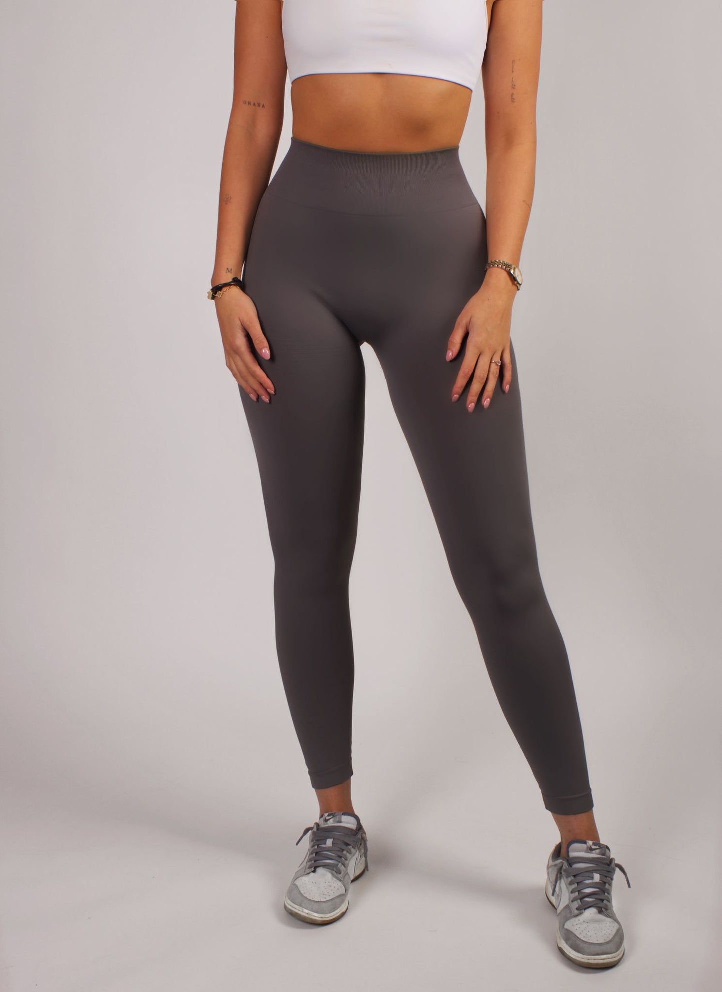 Confidence Legging Dark Gray